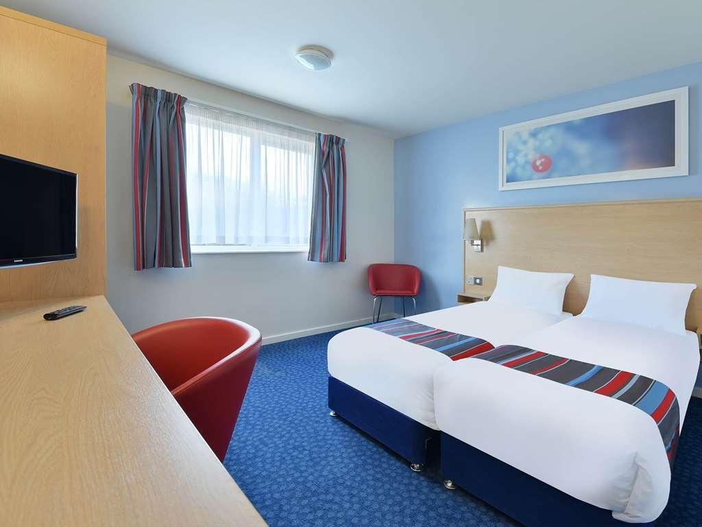 Travelodge Stirling M80 Cambusbarron ห้อง รูปภาพ